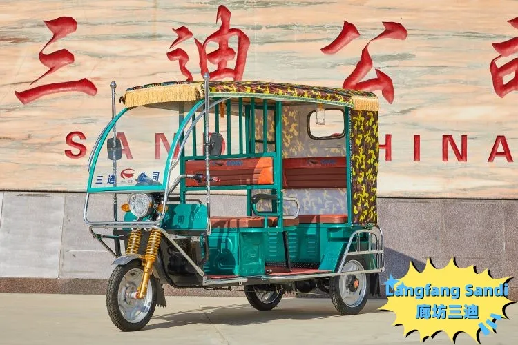 Tuktuk Taxi Electric Rickshaw Three Wheel Tricycles for Passenger Taxi Use